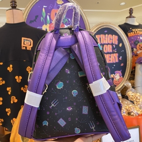Hocus Pocus Loungefly Backpack main image 5